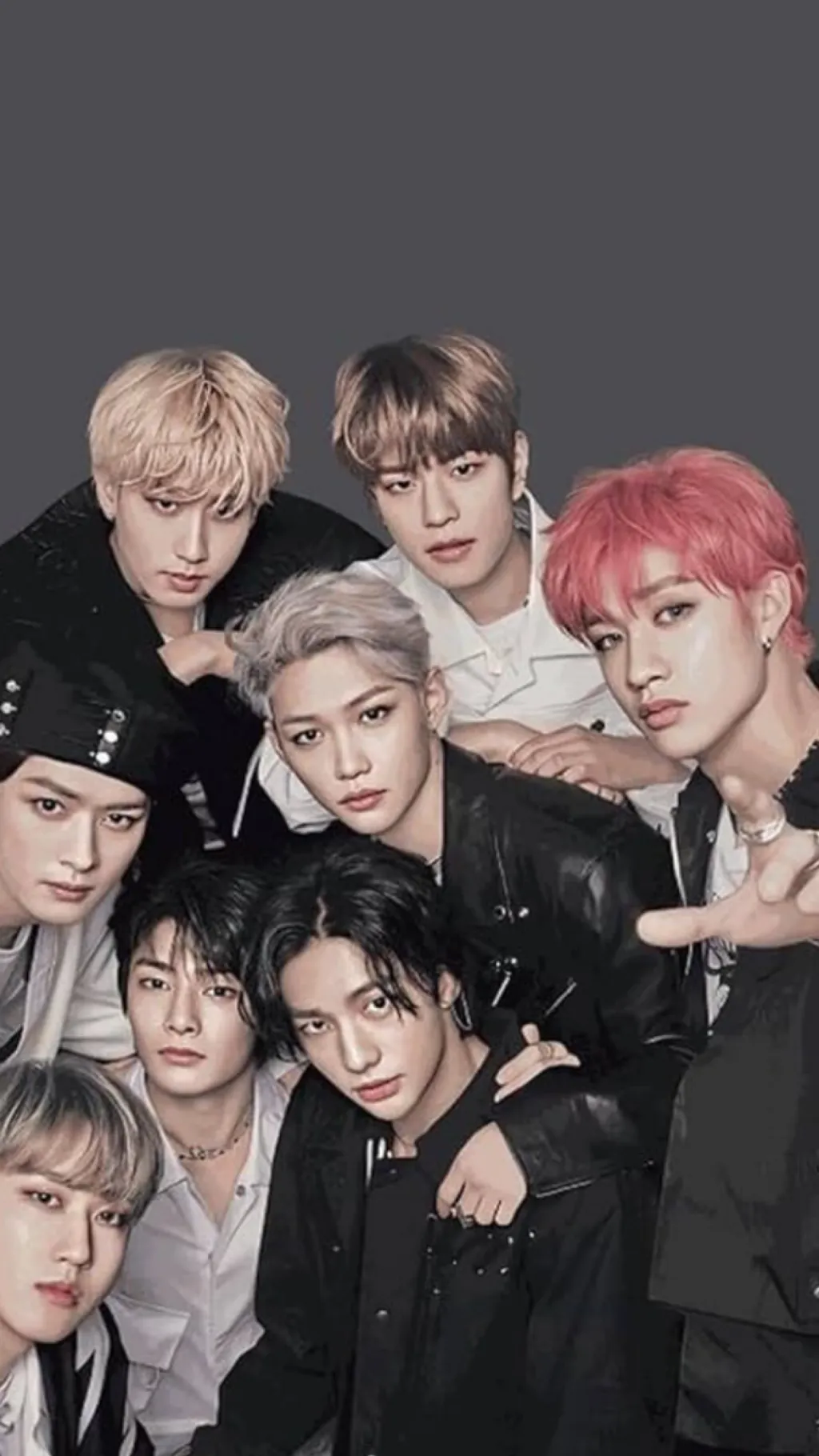 ai character: Stray kids  background
