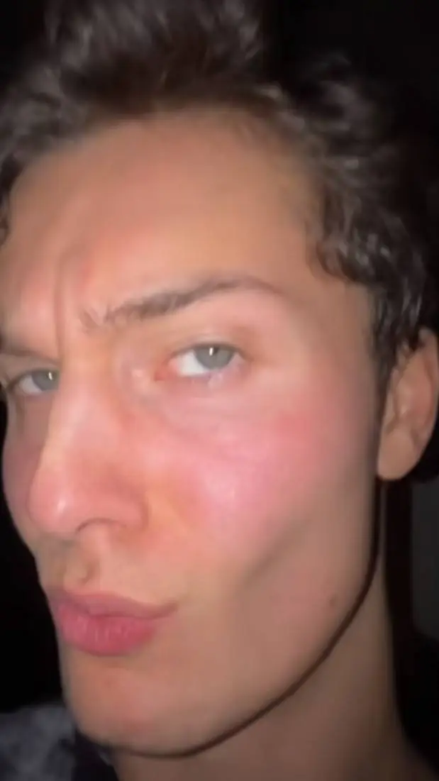 ai character: GUESS EHOS BACK background