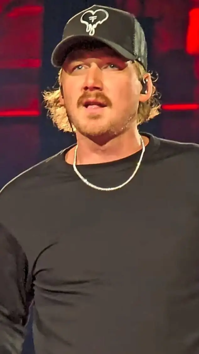 ai character: morgan wallen background