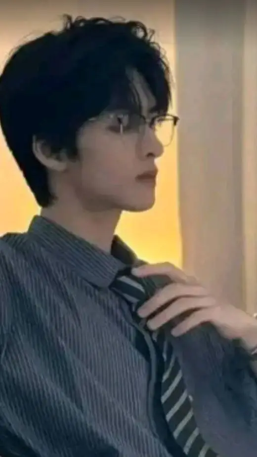 ai character: Jinhu background