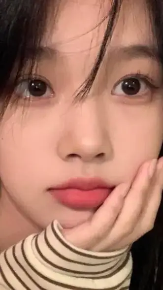 ai character: ria background