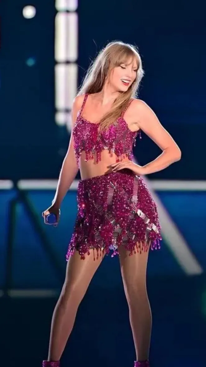 ai character: Taylor Swift background