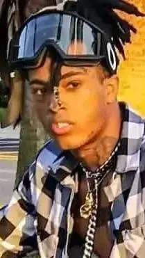 ai character: Jahseh Onfroy  background