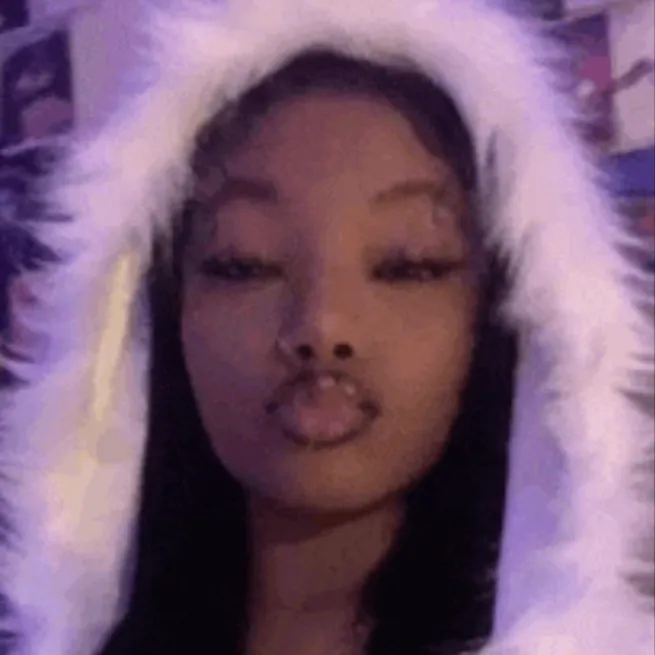 chat with ai character: Aniyah 