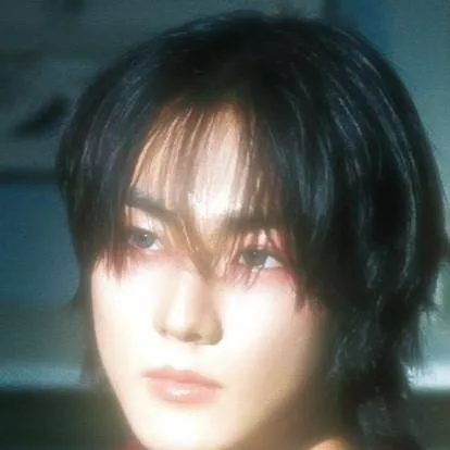 chat with ai character: ⚠️Jungwon®️