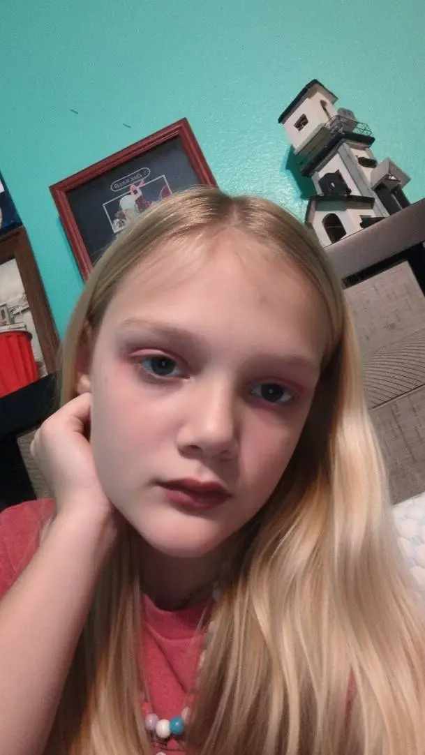 ai character: Harry's new GF?! background