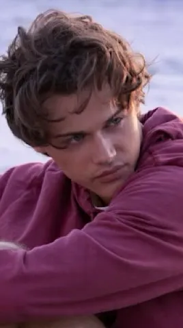 ai character: Conrad Fisher background