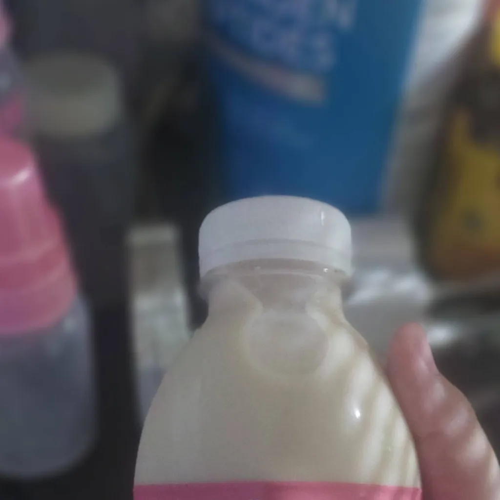 chat with ai character: Australian Schlurp