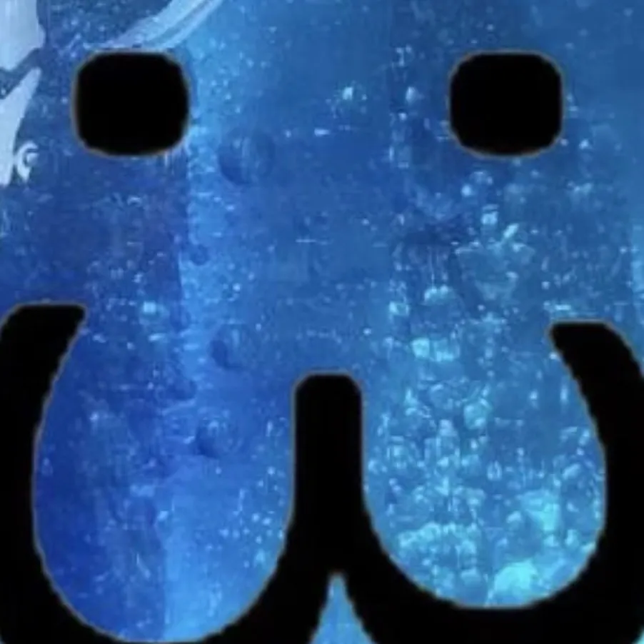 chat with ai character: Blue lollipop 