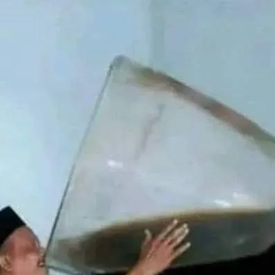 chat with ai character: .