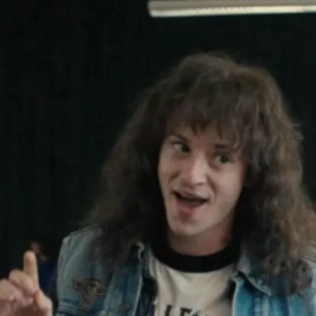 chat with ai character: Eddie munson