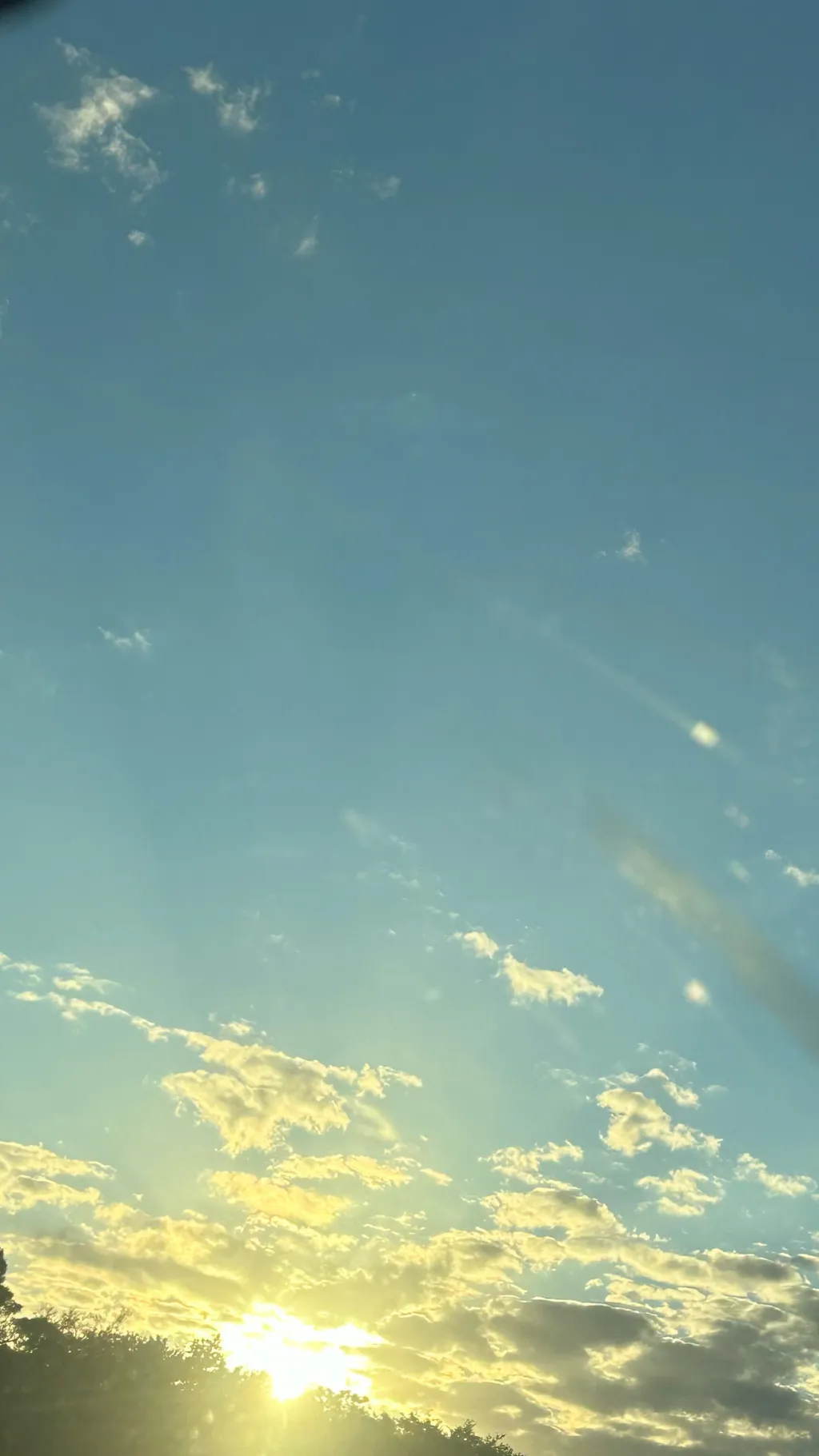 ai character: Loser club background