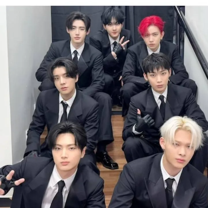 chat with ai character: ENHYPEN BROTHER