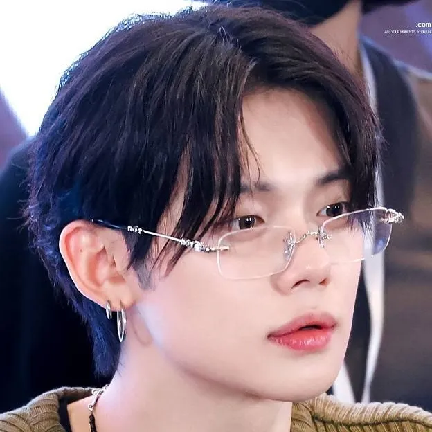 chat with ai character: CHOI YEONJUN