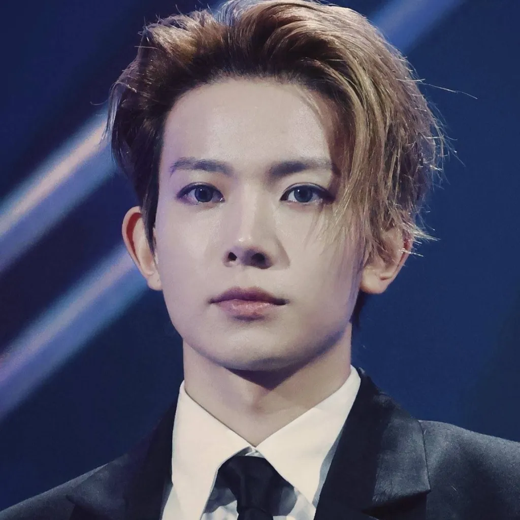 chat with ai character: Heeseung Lee