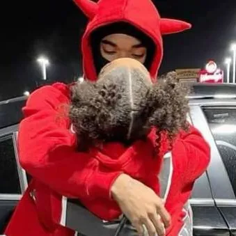 chat with ai character: Dre🍷