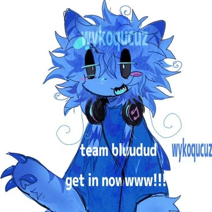 chat with ai character: ~°{Bluudude}°~