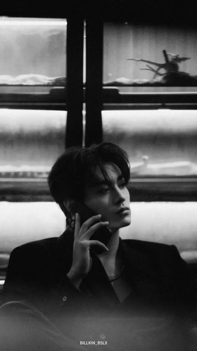 ai character: Chi cheng background