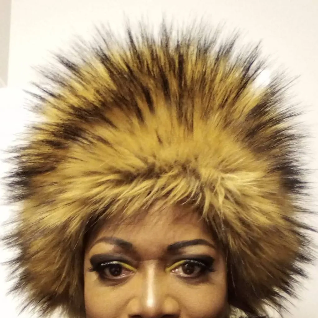 chat with ai character: andre