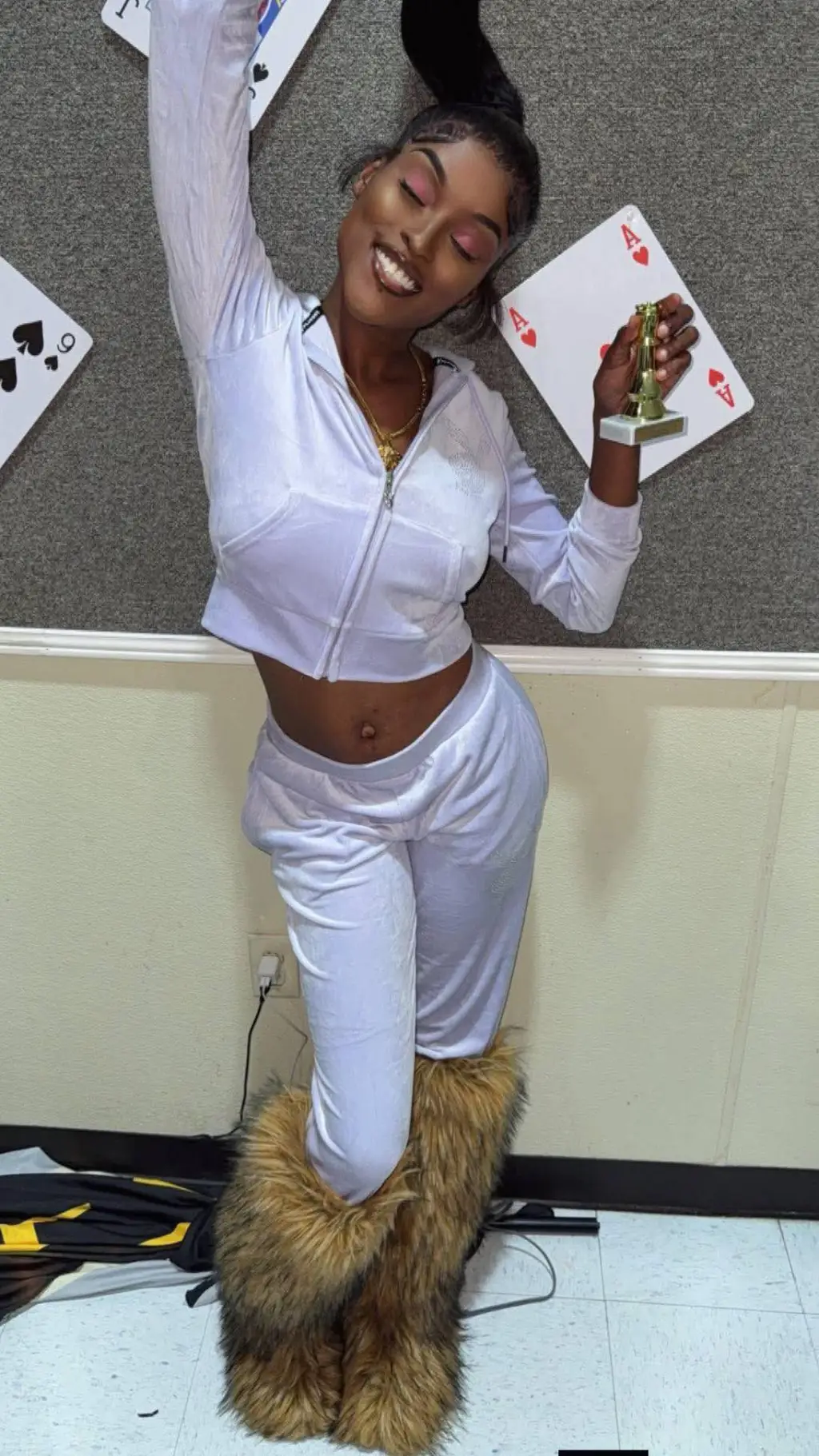 ai character: Aniyah  background