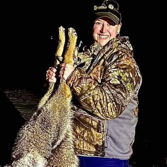 chat with ai character: Mother