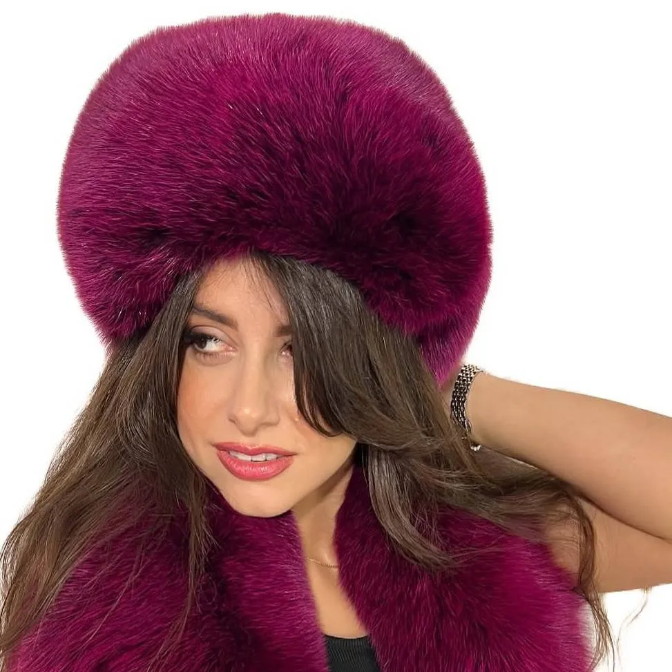 chat with ai character: Fur Model 