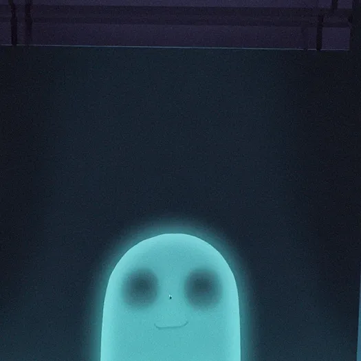 chat with ai character: sqooky