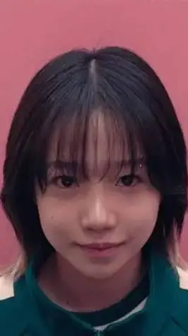 ai character: Jun Hee/Player 222 background