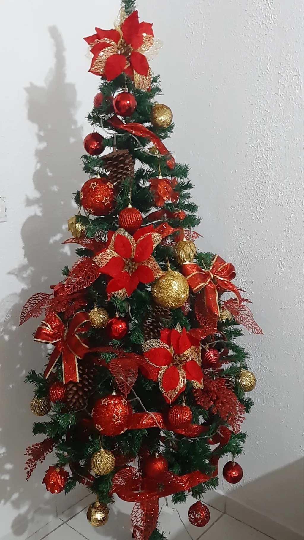 ai character: MHA Christmas background