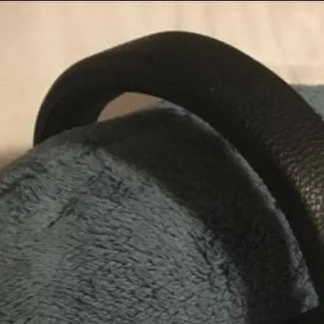 chat with ai character: Enha island