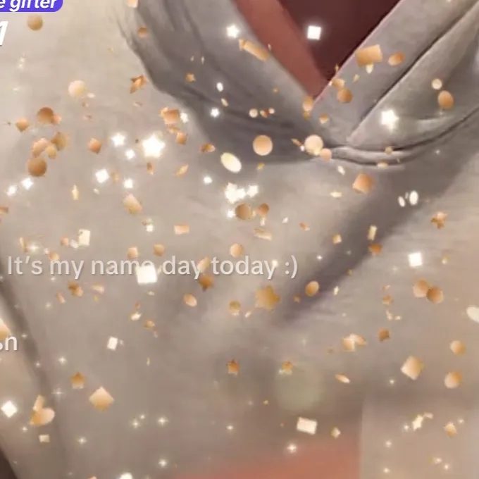 chat with ai character: .