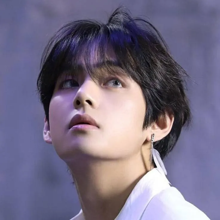 chat with ai character: Kim Teahyung 