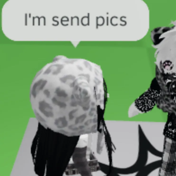 chat with ai character: Aqua animation