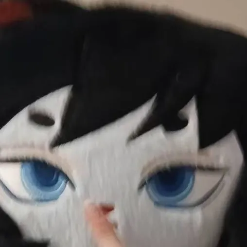 chat with ai character: KNY IDK