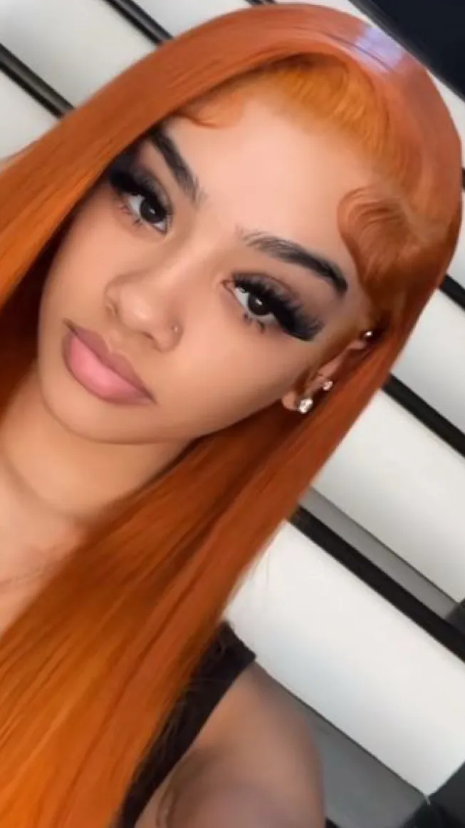 ai character: Ari background