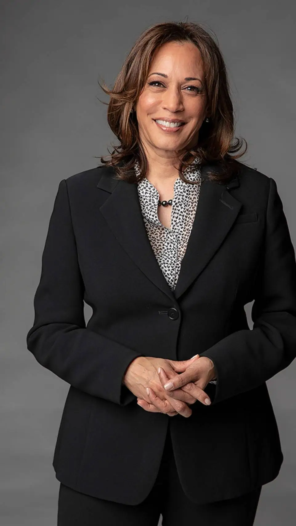 ai character: Kamala Harris background