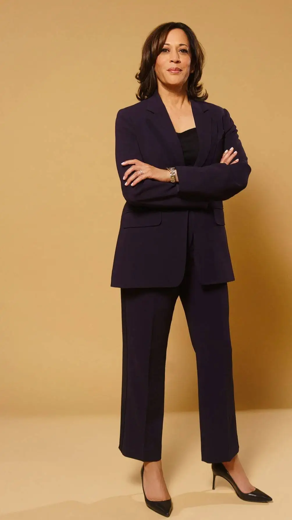 ai character: Kamala Harris background