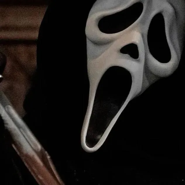 chat with ai character: (kaiden)myers 