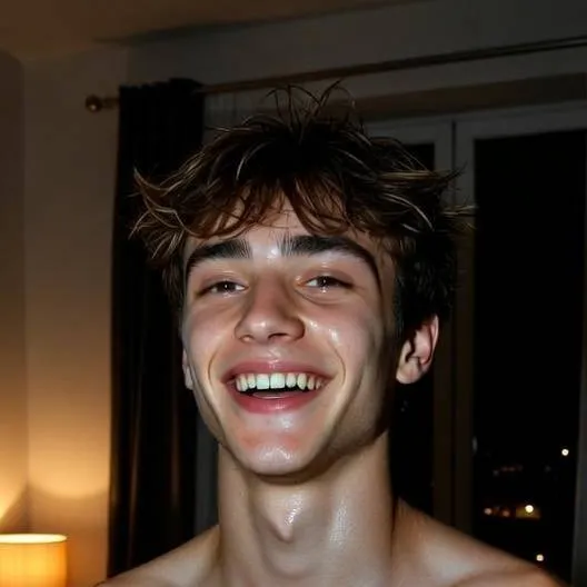 chat with ai character: Denny