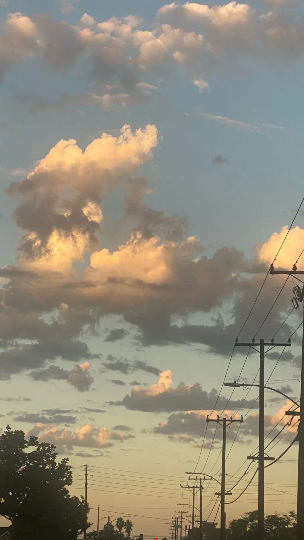 Talkie AI - Chat with engel