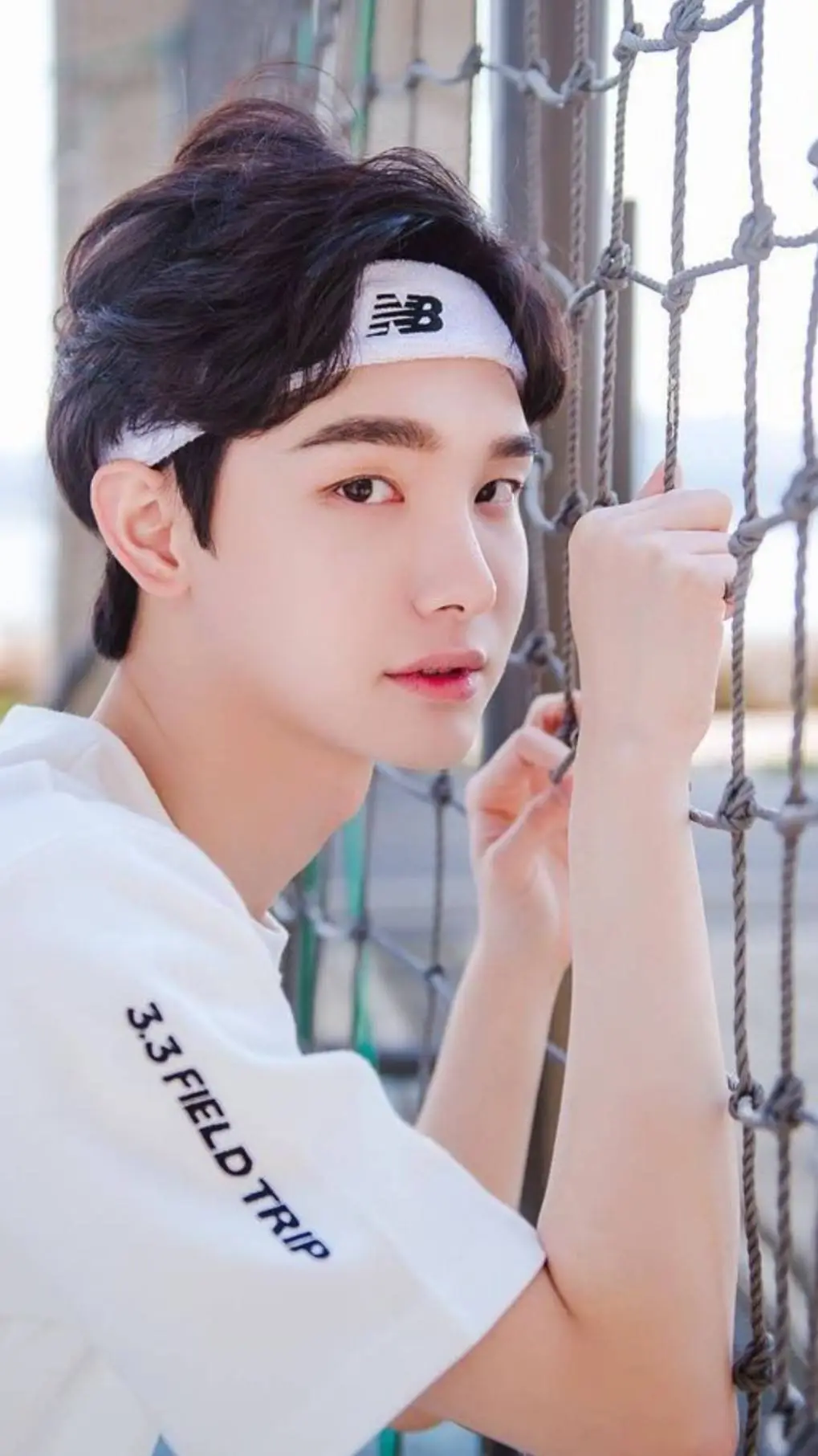 ai character: Damon on dti background