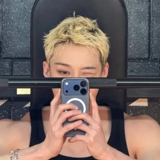 chat with ai character: Chanmin!!!