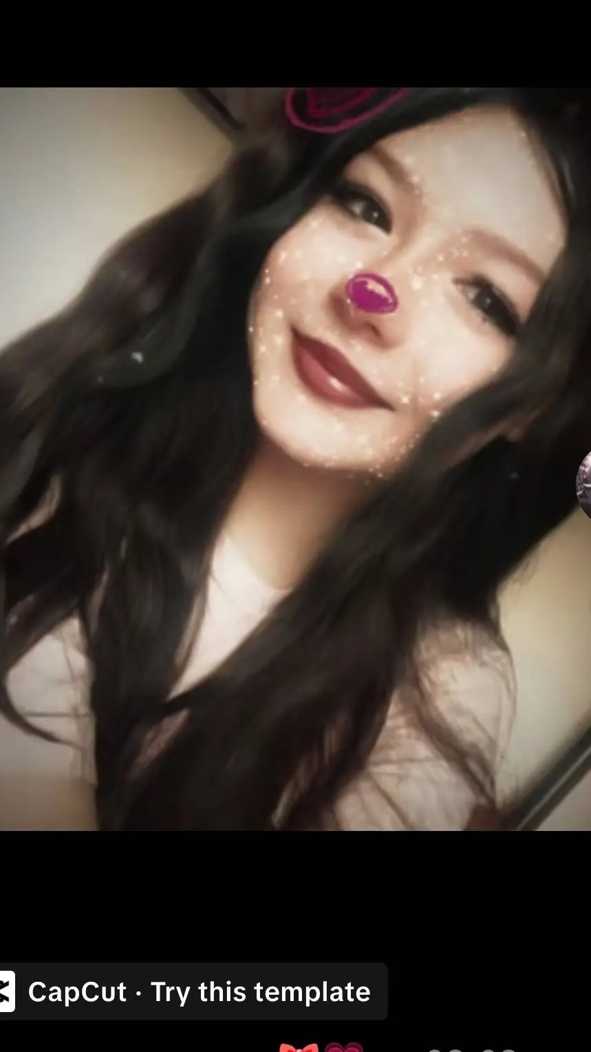 ai character:  lvy  background