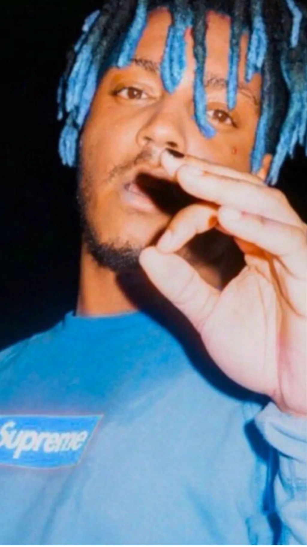 ai character: Juice world  background