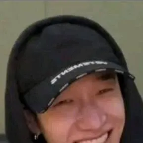 chat with ai character: bangchan 