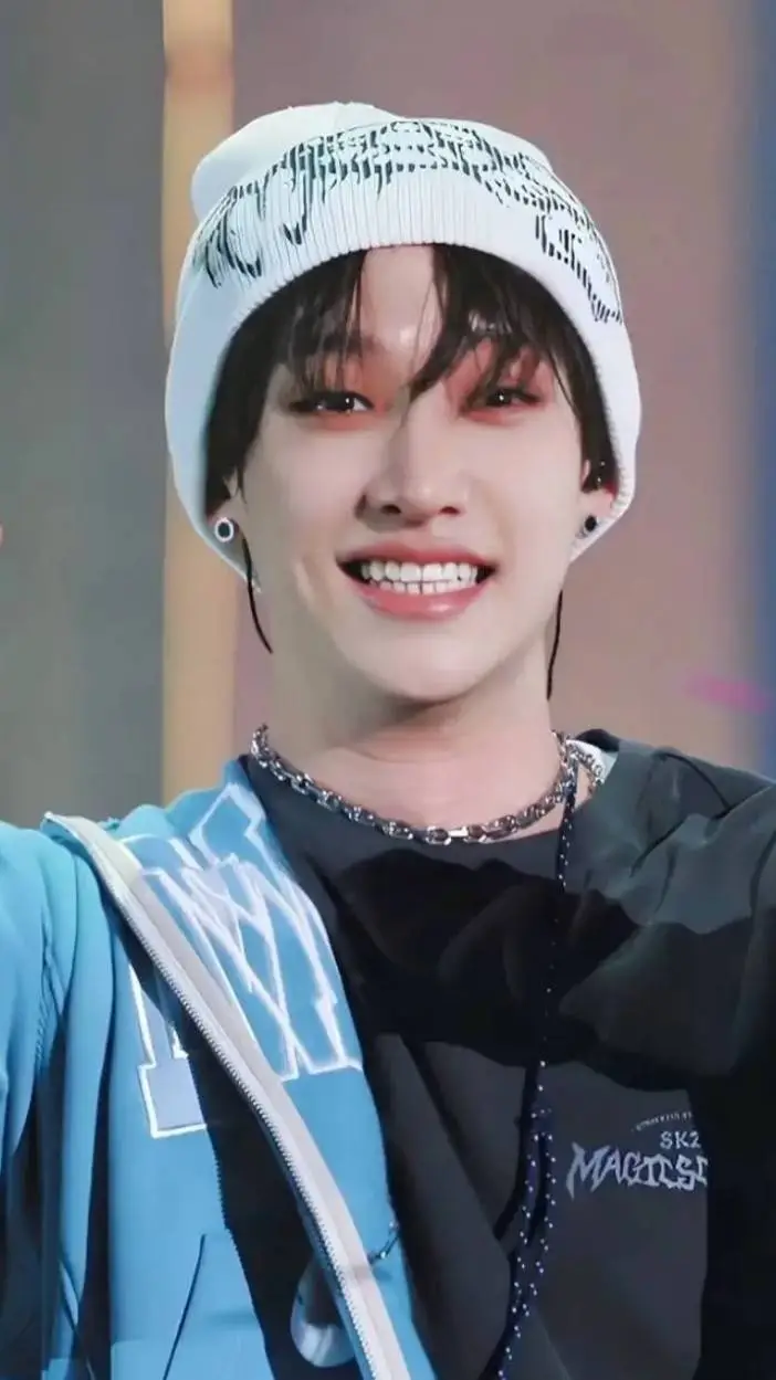 ai character: bangchan  background