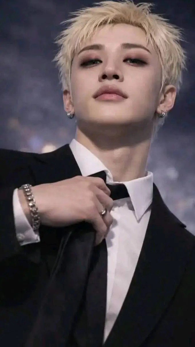 ai character: Bangchan  background