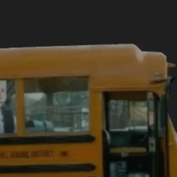 chat with ai character: jaydens bus