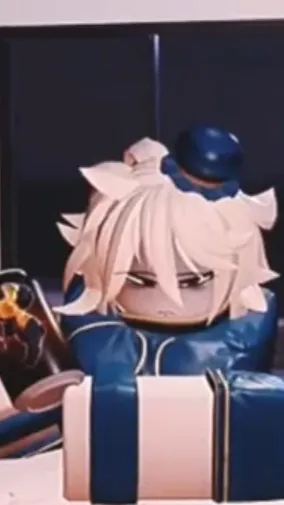 ai character: Chloe  background