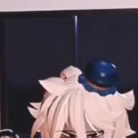 chat with ai character: Chloe 